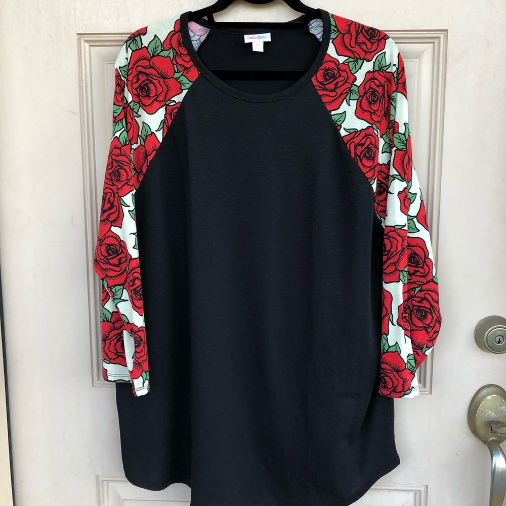 LuLaRoe Randy Tee